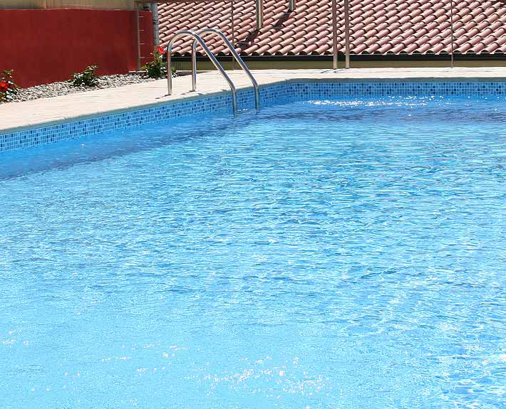 Piscinas SOLEO Contemporain L