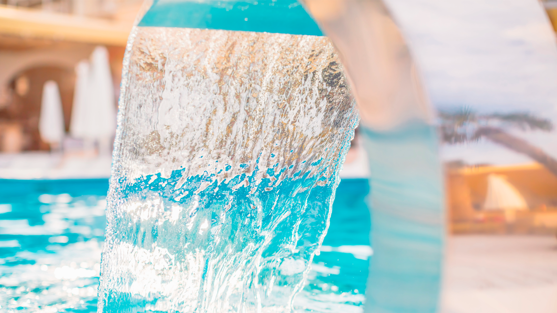 O que não pode faltar na sua piscina este verão
